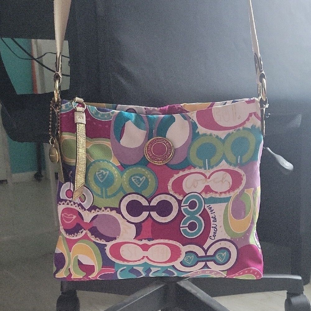 Coach Poppy Crossbody